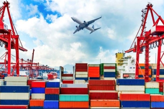 Đón sóng phục hồi, doanh nghiệp xuất nhập khẩu tiếp tục “bứt phá”
